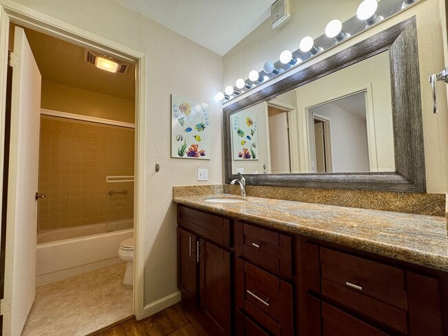 Building Photo - Expansive Corner Unit at Watergate with a ...