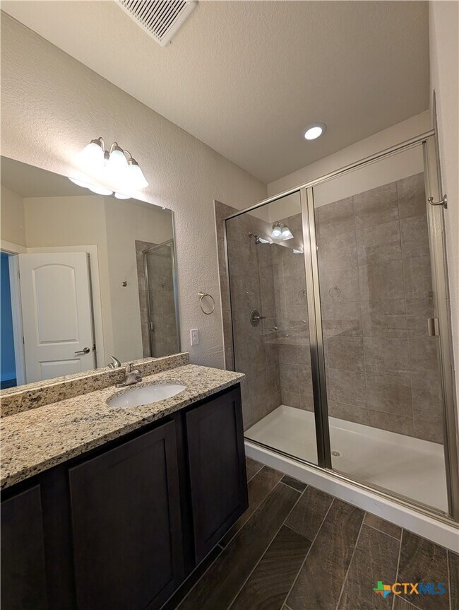 Building Photo - 737 Milestone Pk