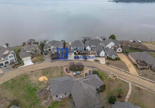 Building Photo - 1418 Windrose Dr