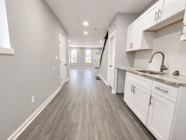 Building Photo - 1308 S Reese St