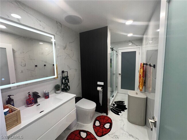 Building Photo - 3417 31st St W