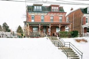 Building Photo - 350 Washington Ave