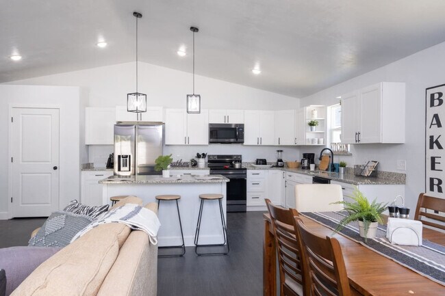 Building Photo - 16668 NW 191st Way