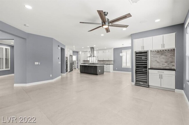 Building Photo - Recently remodeled 5 BEDROOMs/4 bathrooms,...