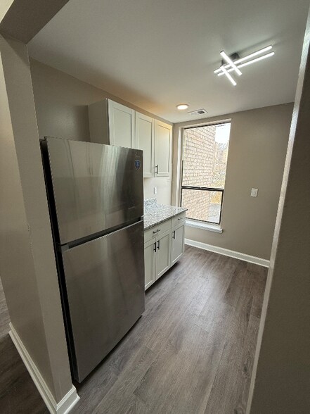 Building Photo - 3310 Huntley Sq Dr