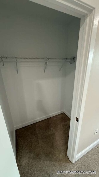 Building Photo - 75 S Main St