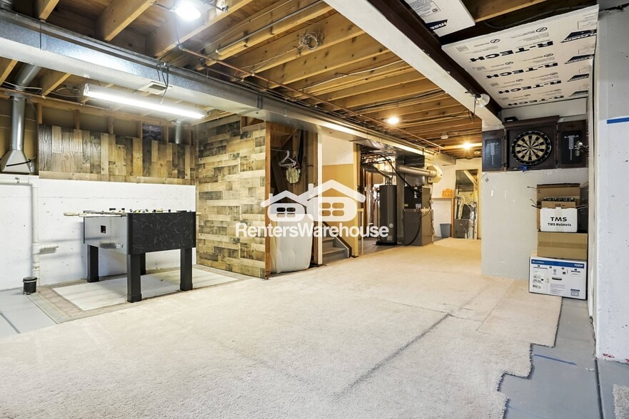 Building Photo - 131 Grouse Pl