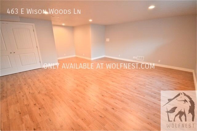 Building Photo - Stunning 6 Bedroom Fort Union Home! No Dep...