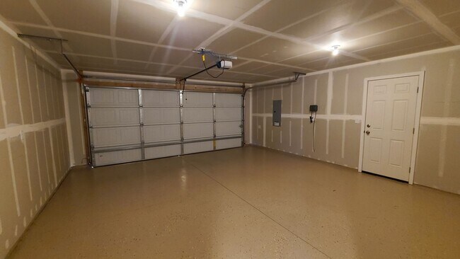 Building Photo - 7812 W 55th Ave