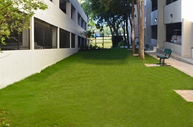 Building Photo - 3225 Turtle Creek Blvd