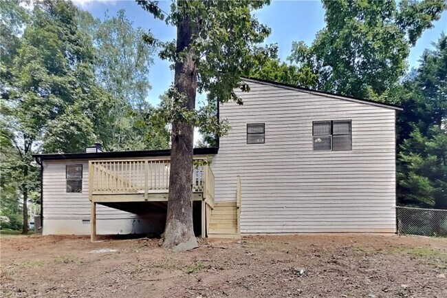 Building Photo - 702 Talemwood Ct SW