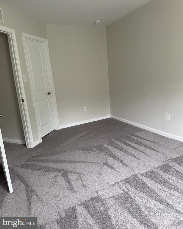 Building Photo - 2003 Exposition Dr