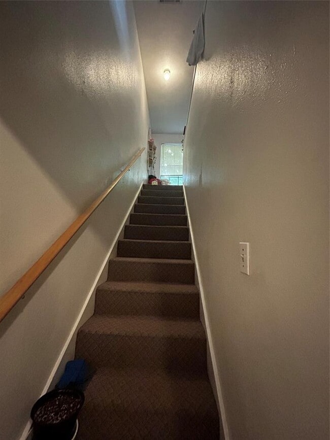 Building Photo - 4511 Avenue B