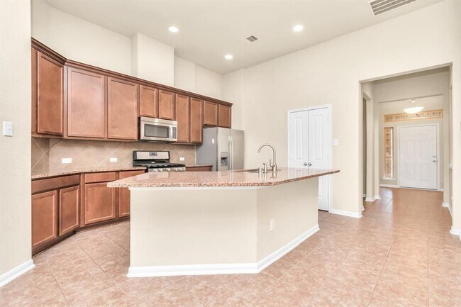 Building Photo - 9407 Vista Falls Ct