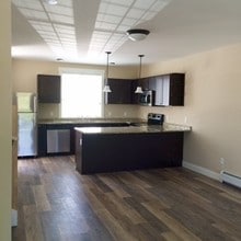 Building Photo - 481 Market St