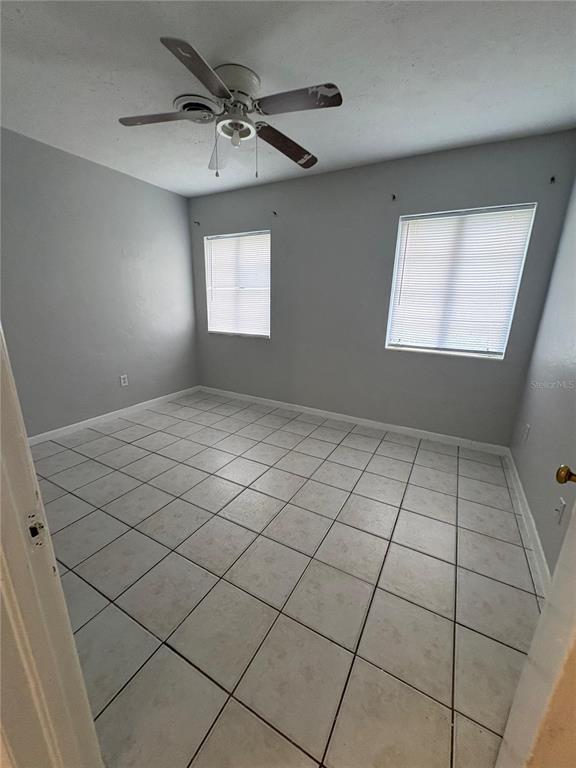 Building Photo - 1137 NE 9th St