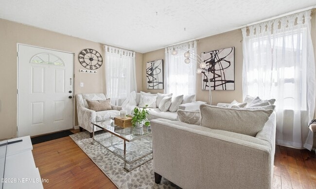 Building Photo - 6024 Transylvania Ave