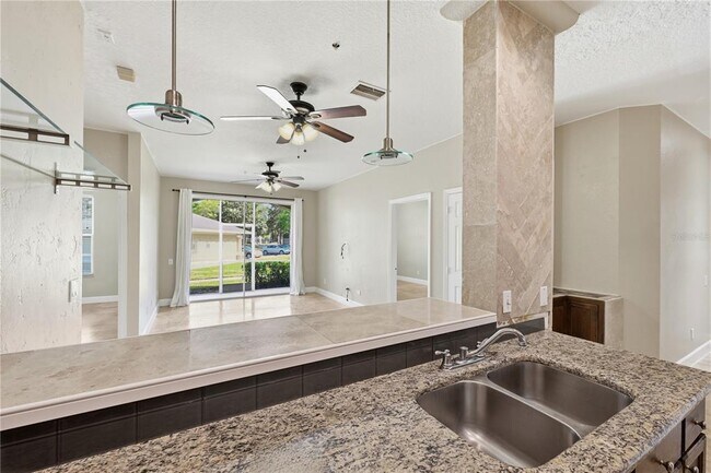 Building Photo - 580 Brantley Terrace Way