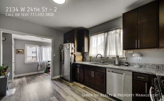 Building Photo - 2134 W 24th St