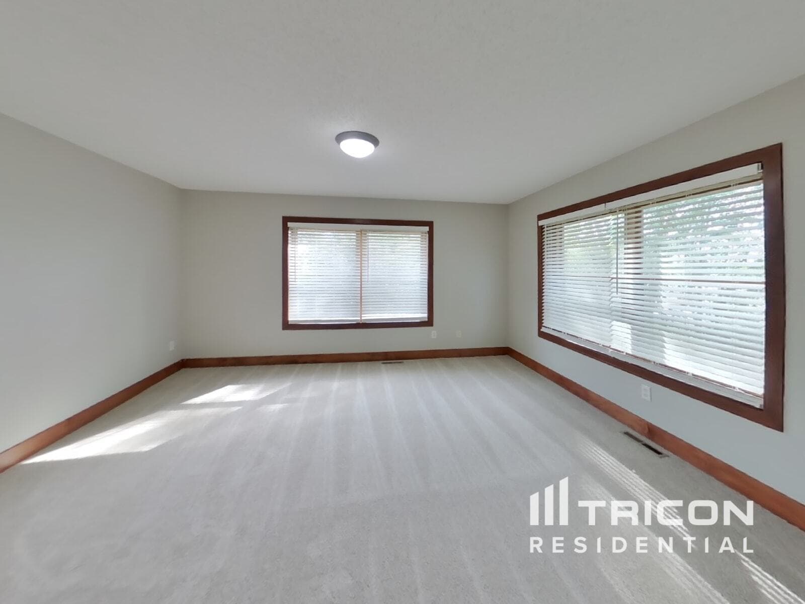 Building Photo - 11405 W Laketowne Dr