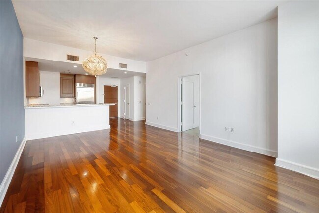 Building Photo - 8100 River Rd