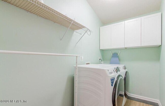 Building Photo - 12459 Sugarberry Way