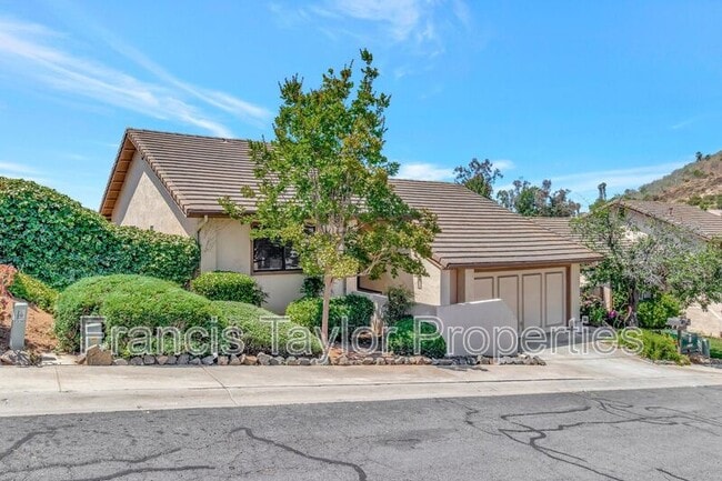 Building Photo - 2182 Firethorn Glen