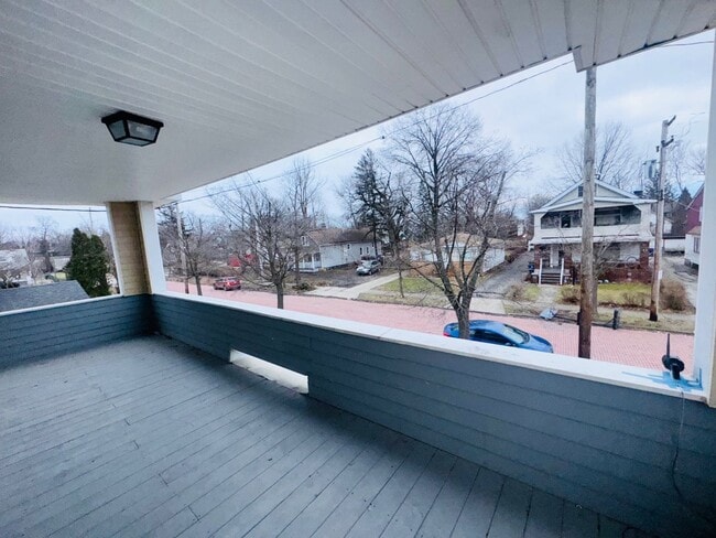 Building Photo - 12713 Craven Ave