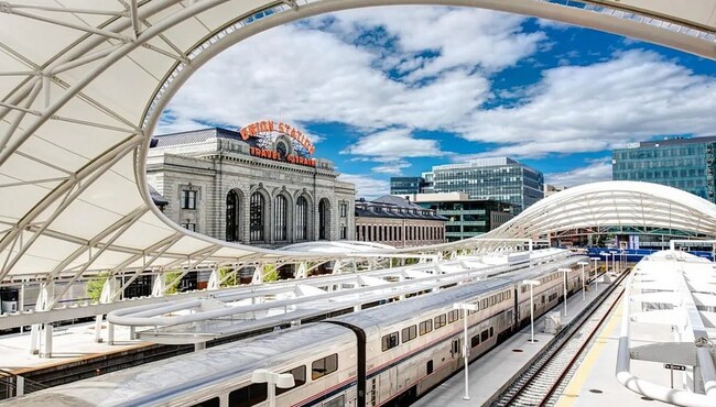 Building Photo - 1499 Blake St