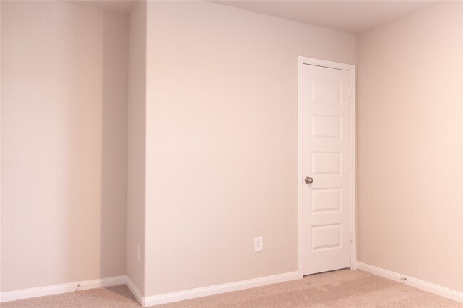 Building Photo - 15607 Buffalo Mdw Ct