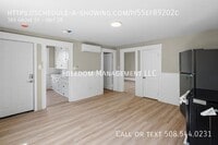 Building Photo - 389 Grove St