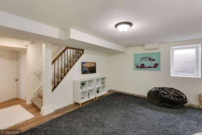 Building Photo - Perfect 4 bedroom count Home in Columbia H...