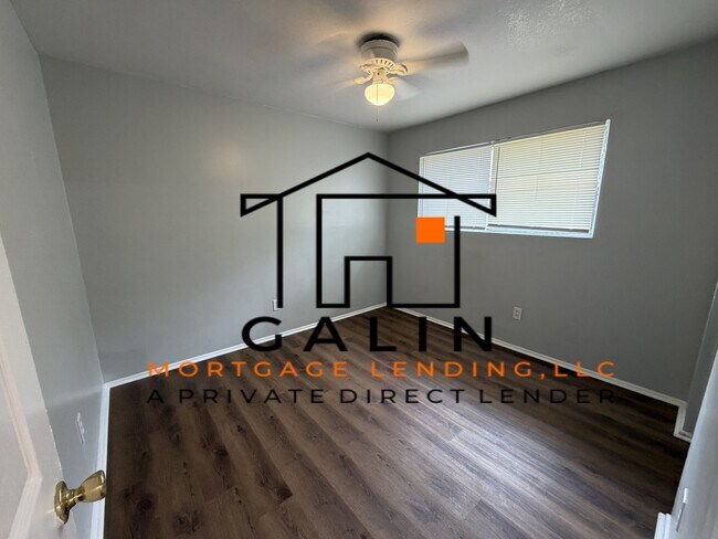 Building Photo - 1524 Cathy St