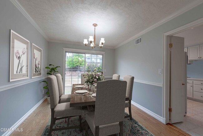 Building Photo - 5848 Lake Lindero Dr
