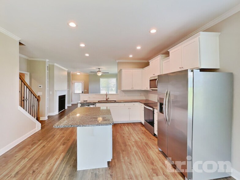 Building Photo - 100 E Goodwin Chase Ln