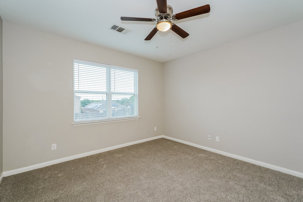 Building Photo - 6120 Chalk Hollow Dr