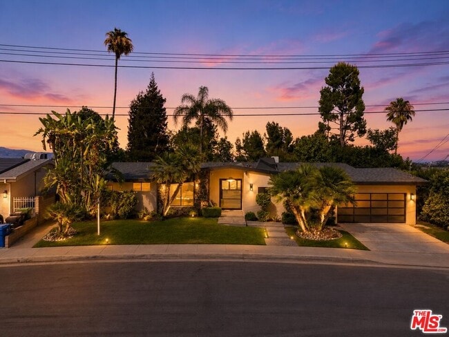 Building Photo - 5576 El Canon Ave