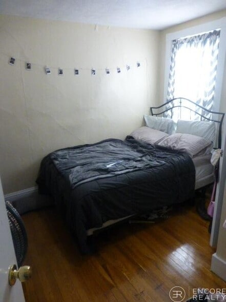 Building Photo - 238 Cambridge St