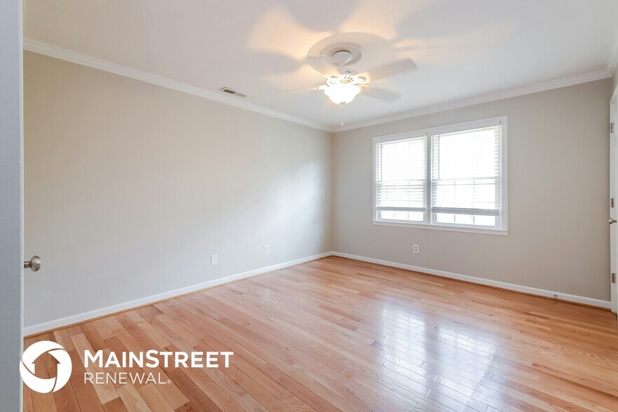 Building Photo - 5042 Indian Valley Rd