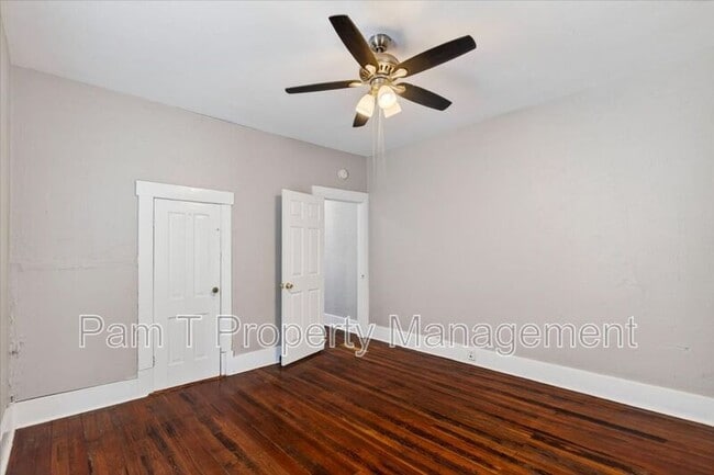 Building Photo - 118 W 56th St