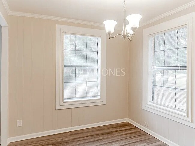 Building Photo - 2118 Shirley Ave