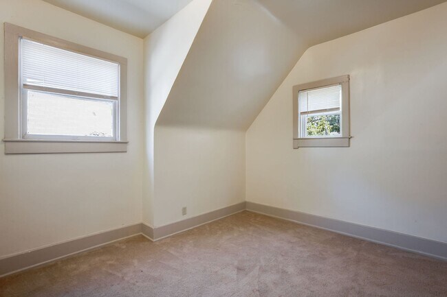 Building Photo - Charming 4-Bedroom, 2-Bathroom Home with Timeless Character