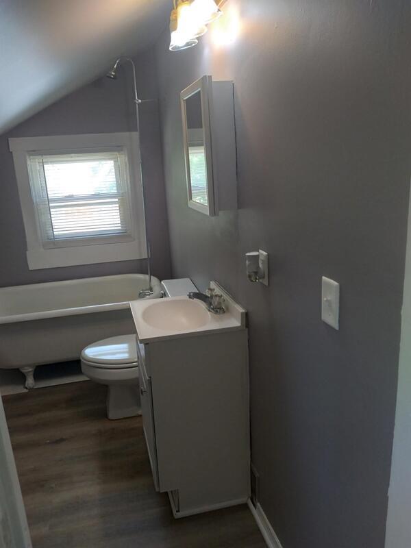 Building Photo - 4030 Taylor Boulevard Unit 5