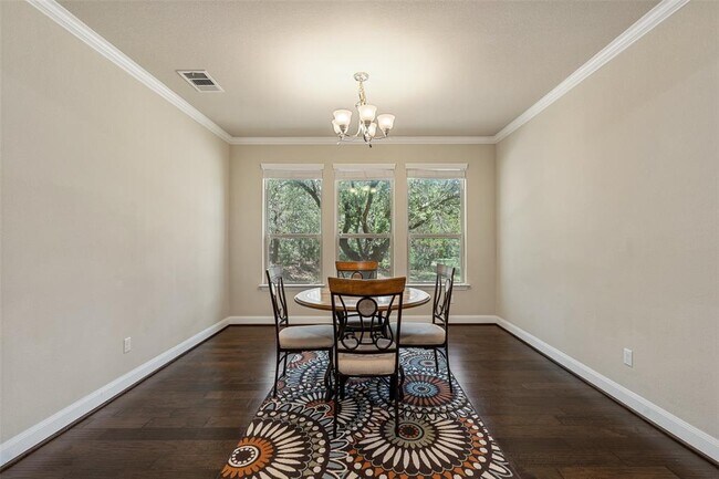 Building Photo - 21909 Esmeralda Dr