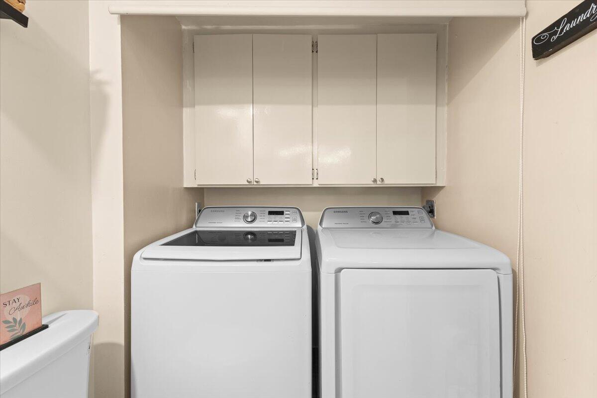 Building Photo - 2704 27th Way