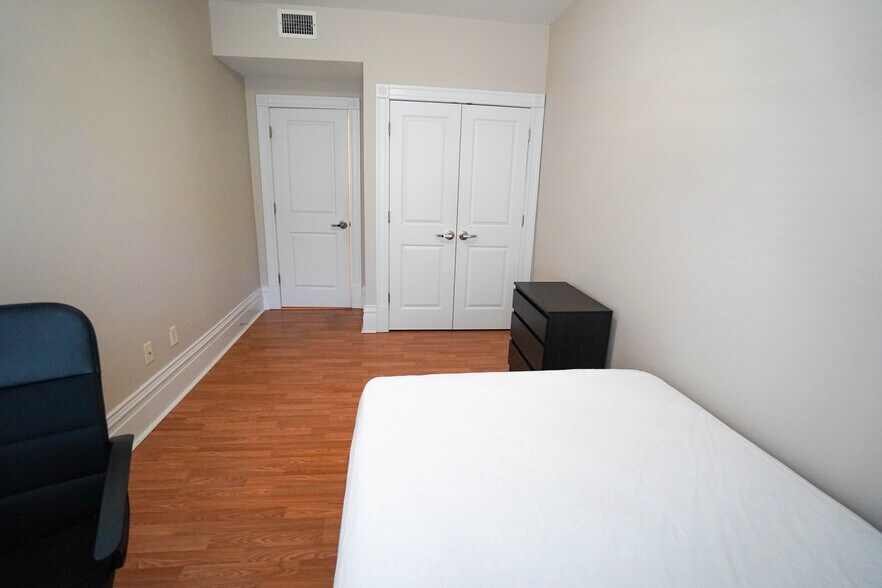 Building Photo - 6102 Washington Blvd