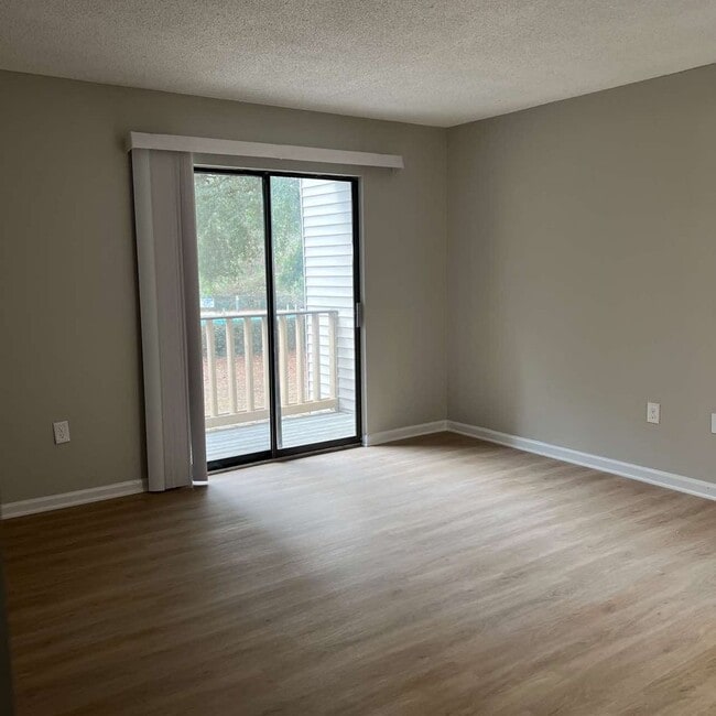 Building Photo - WELCOME TO COTTON HOPE HHI