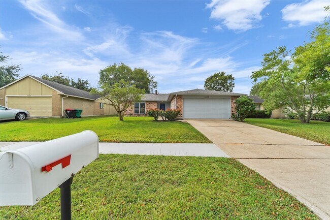 Building Photo - 6630 Tara Dr