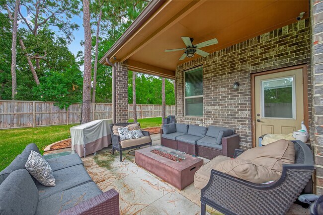 Building Photo - 12403 Palo Acebo Ln
