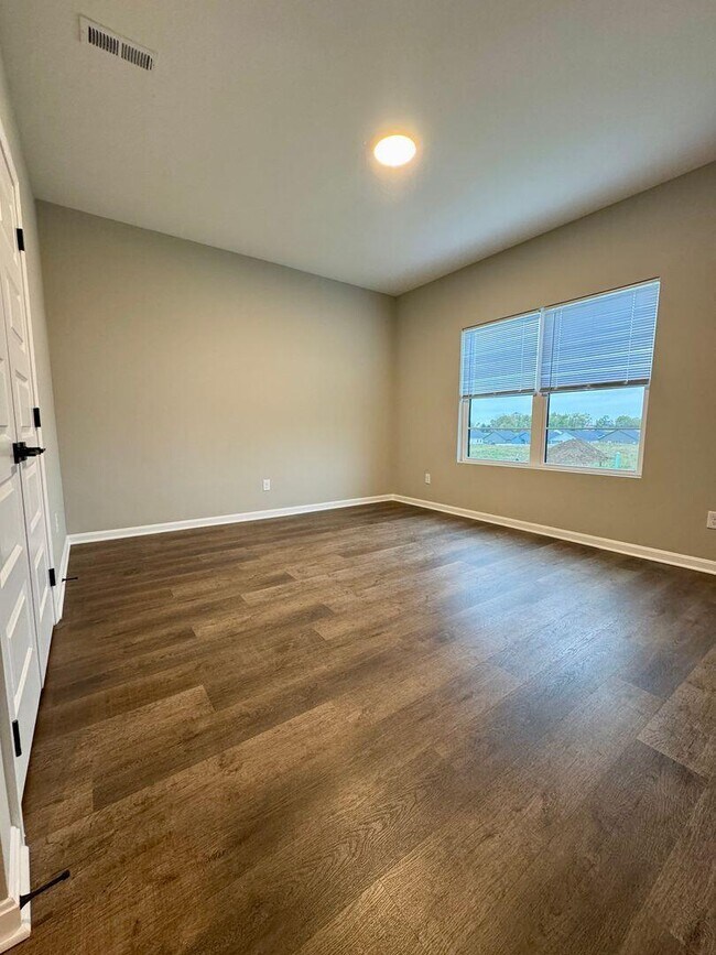Building Photo - 106 Sidewinder Dr